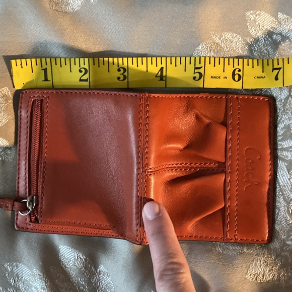 COACH Orange Wallet Billfold - Picture 10 of 11